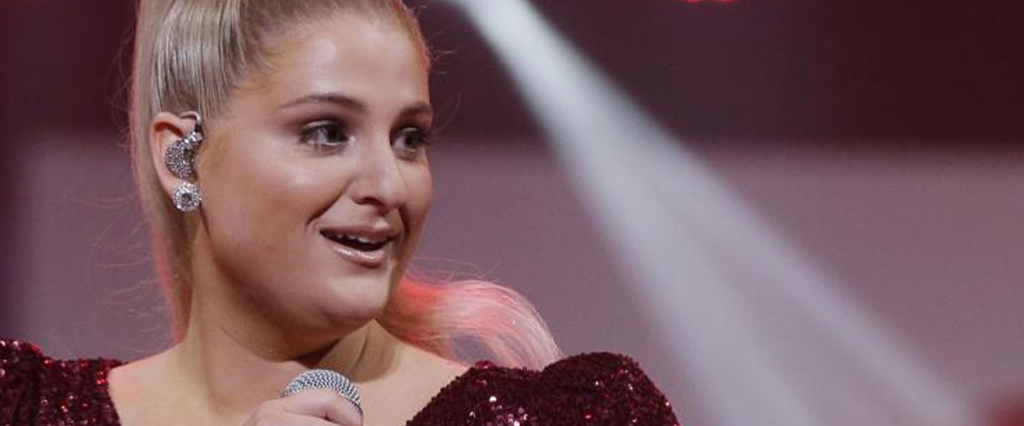 Meghan Trainor, AHA Go red for women et pour Méditation Transcendantale